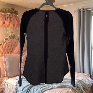Gray Lululemon Long Sleeve Shirt